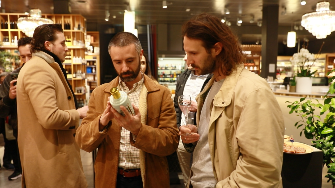 带你走进瑞士最时髦餐前派对，茅台Apéro | Globus 日内瓦